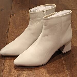 NEW womens White Leather Boots Booties size 10 10.5 11 Journee Collection